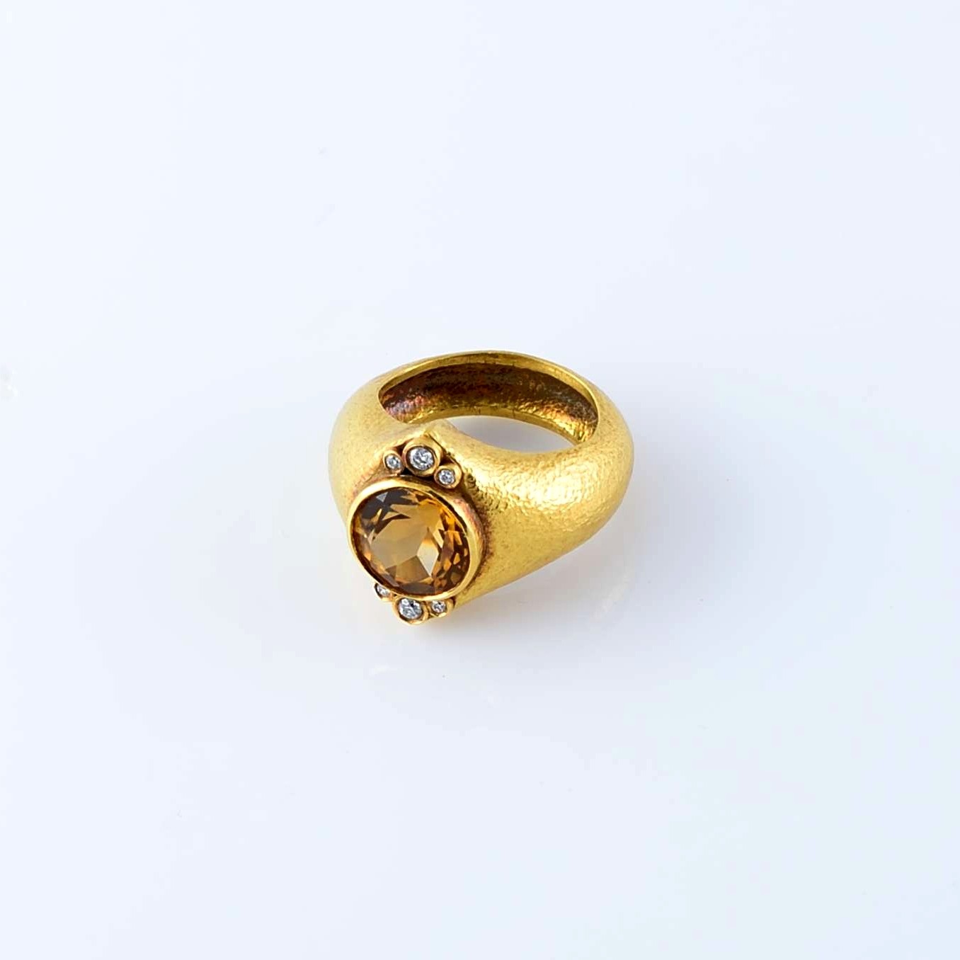 Gold Ring Citrine and Sapphires